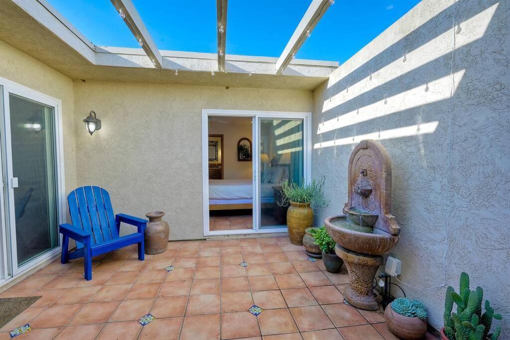 Great Group Retreat! Hacienda Decor, Spacious Floor Plan, Private Backyard Carlsbad Exteriör bild