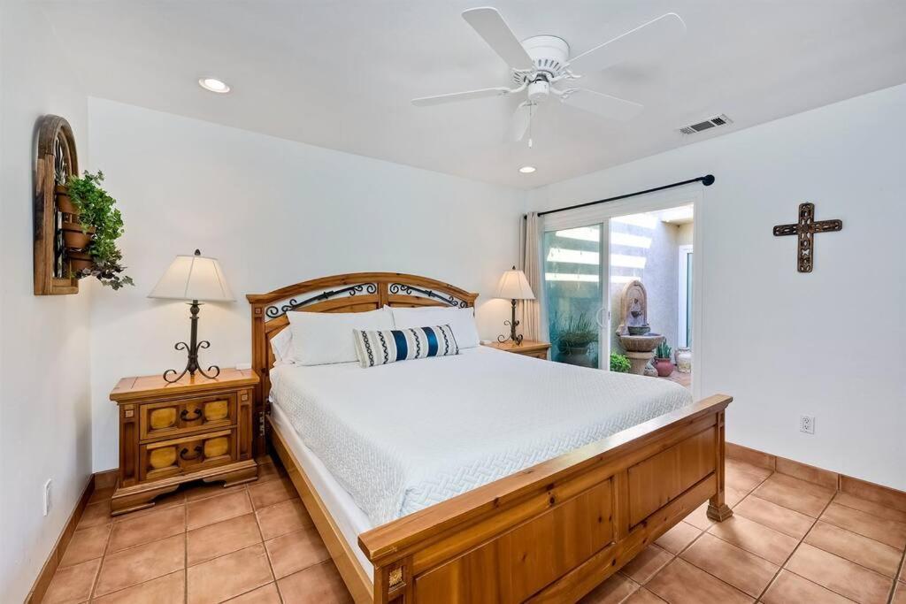 Great Group Retreat! Hacienda Decor, Spacious Floor Plan, Private Backyard Carlsbad Exteriör bild